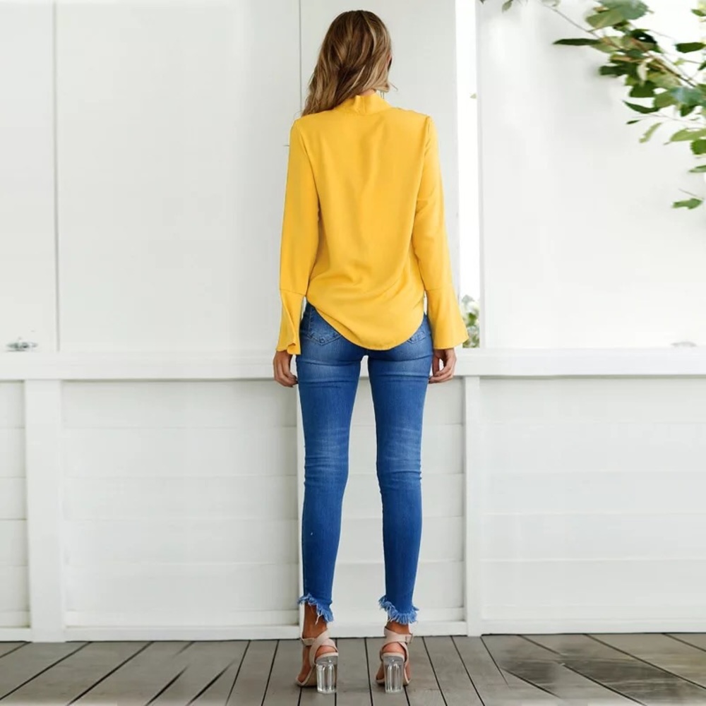 Yellow top with bow - Picture 5 of 7